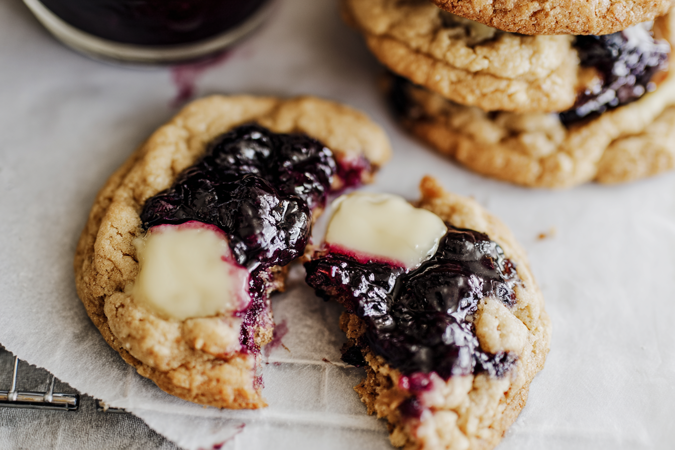 Blueberry Cheesecake Cookies