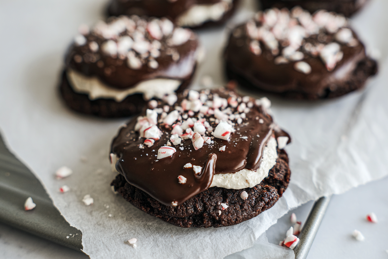 Chocolate Peppermint Bark Cookies