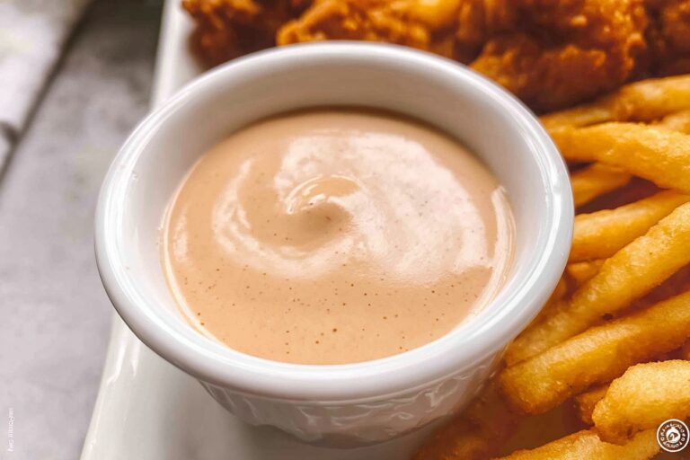 Raising Canes Sauce 68.Png